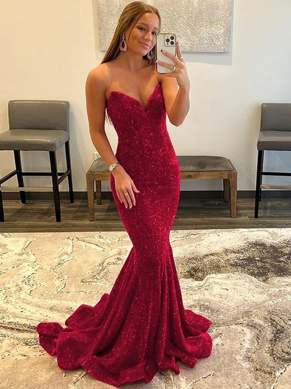 Red sequin hot sale sweetheart dress