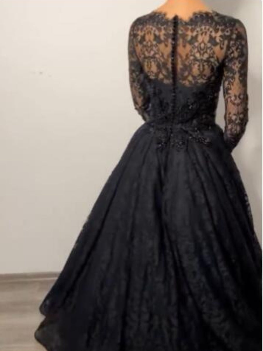 Black Gothic Long Sleeves Wedding Dress With Beads Lace