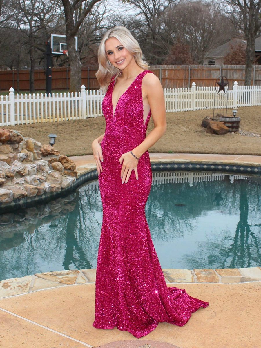 Sparkly Prom Dresses 2023 Plunging V Neck Sequin Mermaid Court